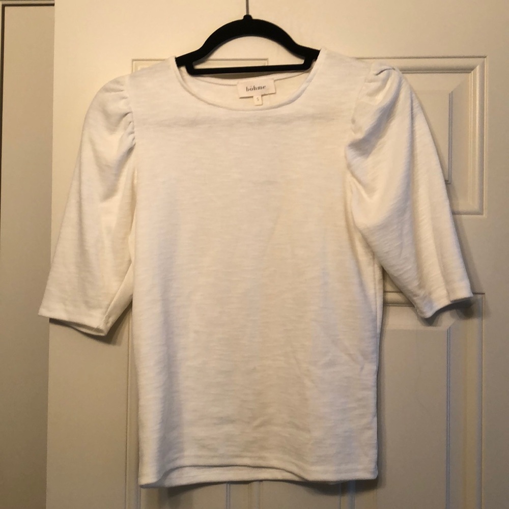 3/4 Puff Shoulder Top